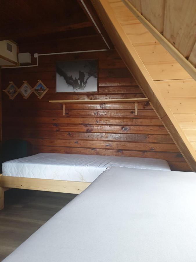 Bacowka Pttk Jaworzec Hostel Wetlina Exterior photo