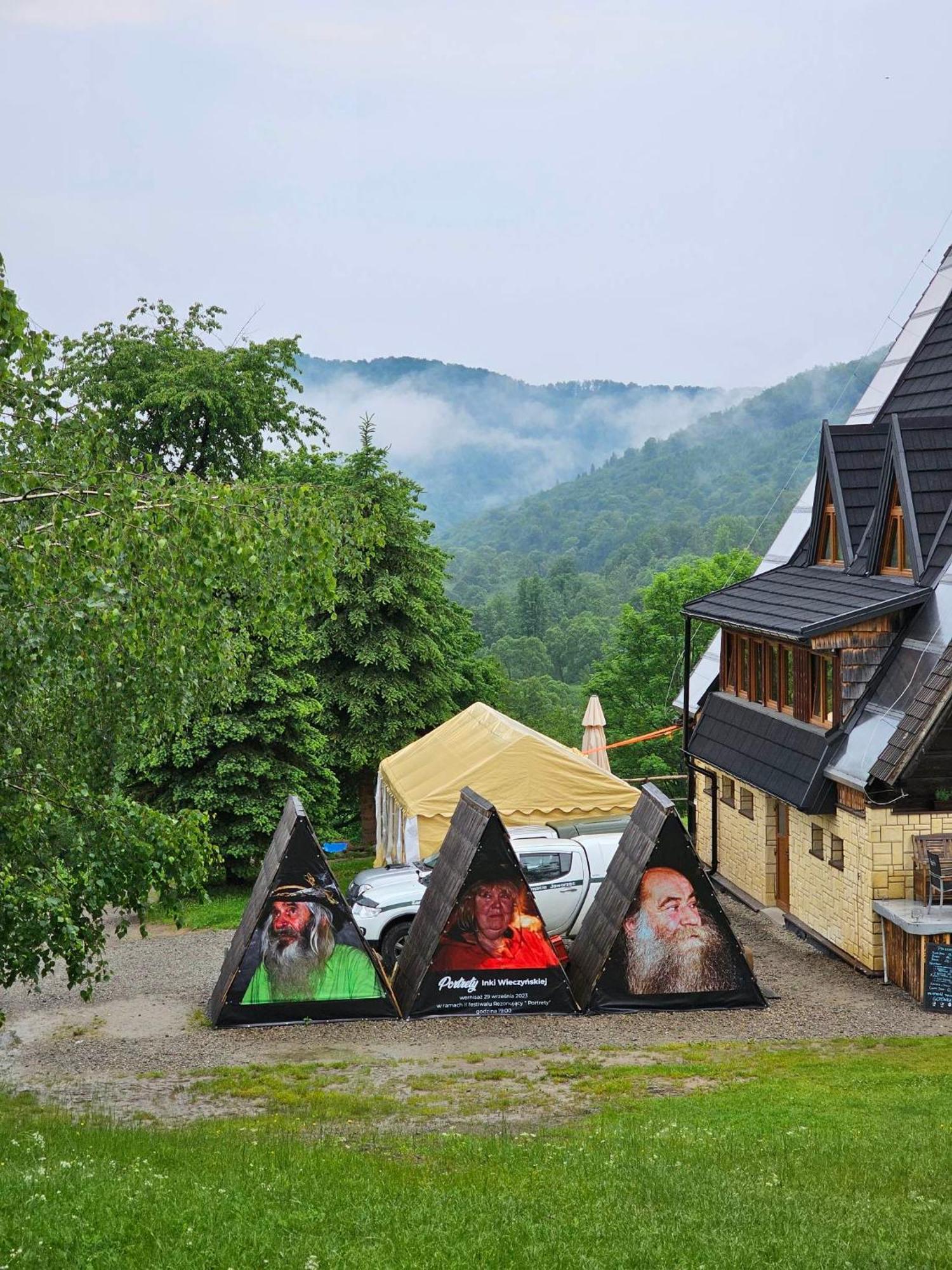 Bacowka Pttk Jaworzec Hostel Wetlina Exterior photo